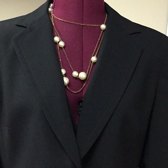 Jacket - Picture 3 of 6